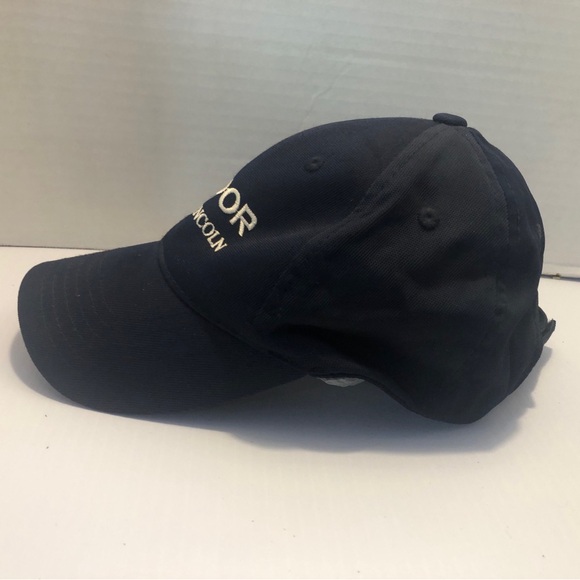 Black Cap - Picture 3 of 5